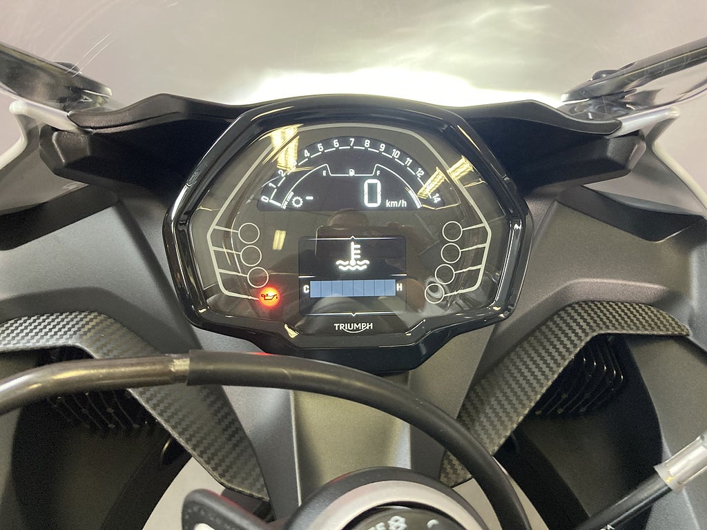 Triumph Daytona 2024 - miniatyr 22