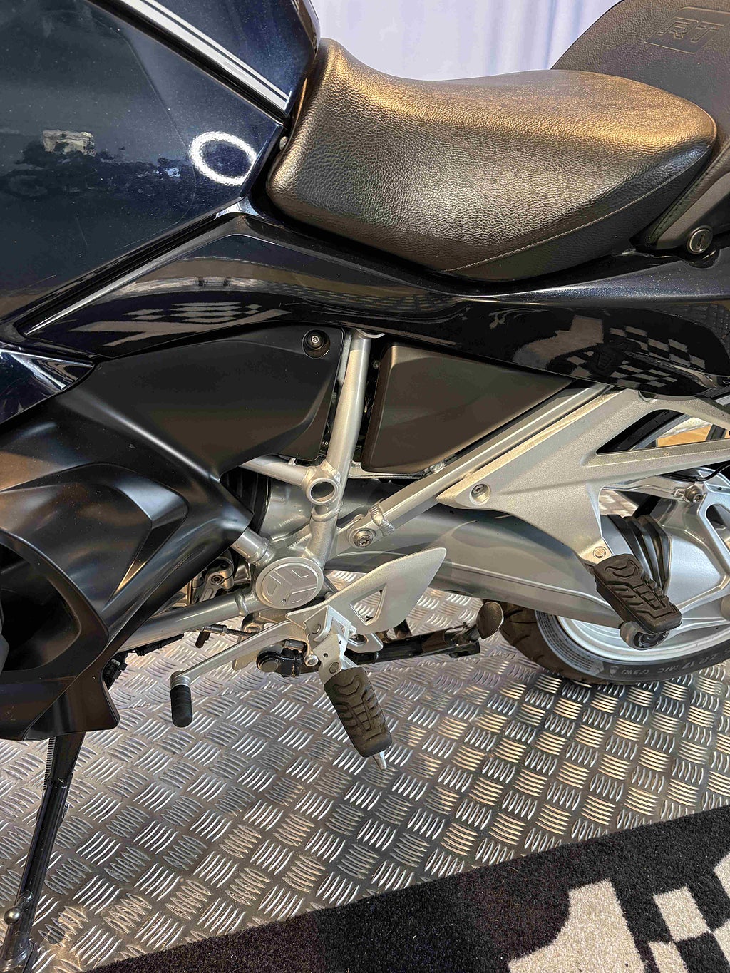BMW R1200RT 2018 - miniatyr 17