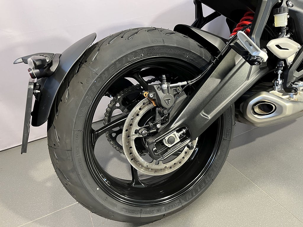 Triumph TRIDENT 2026 - miniatyr 11