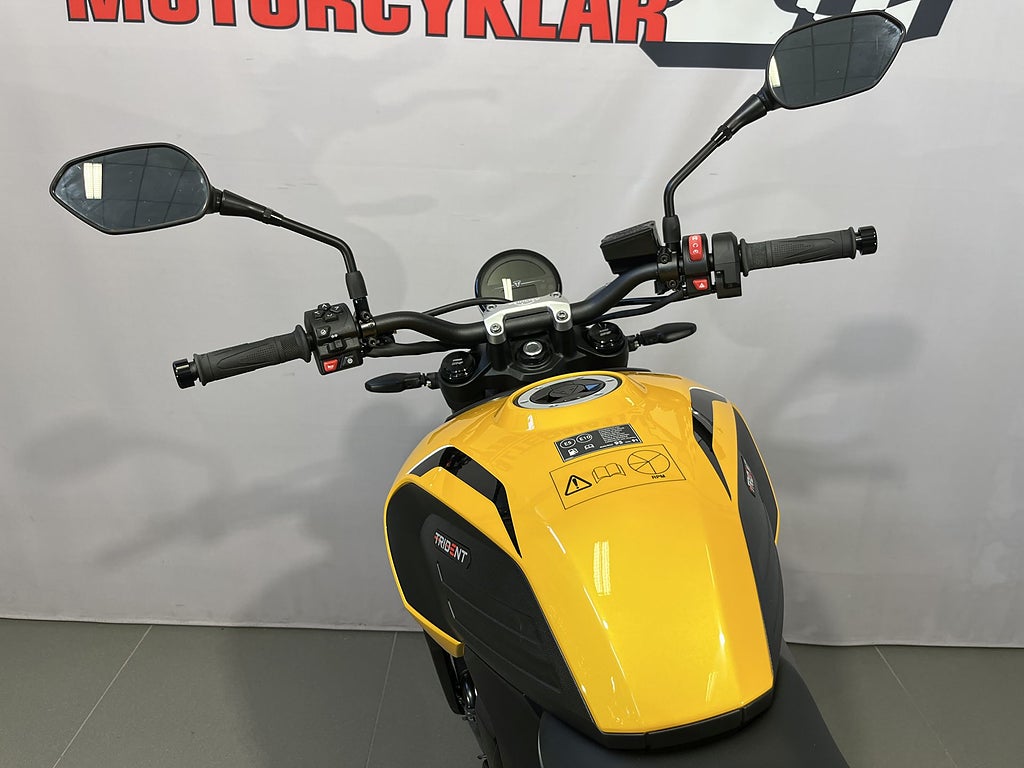 Triumph TRIDENT 2026 - miniatyr 13