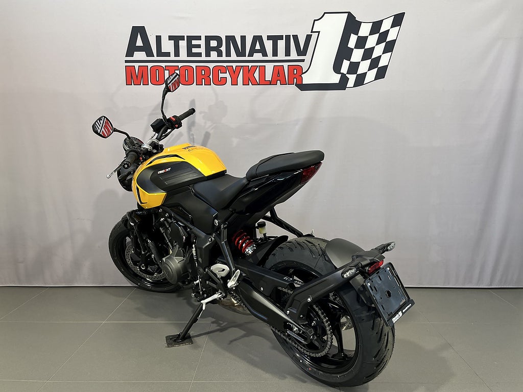 Triumph TRIDENT 2026 - miniatyr 3