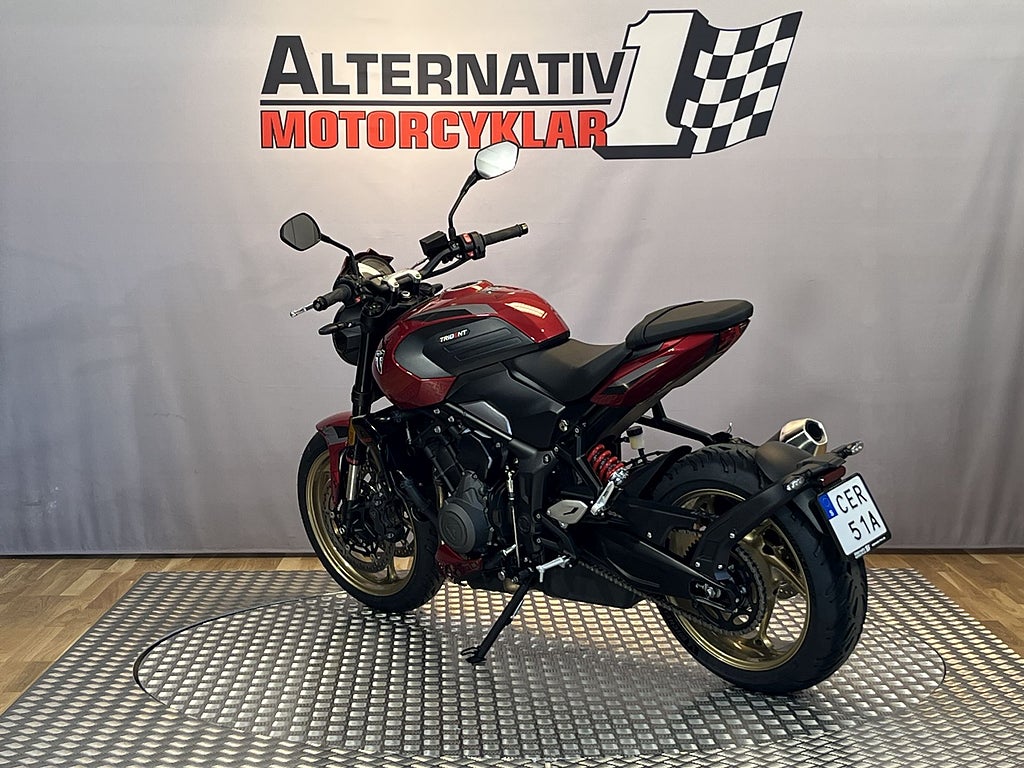 Triumph TRIDENT 2026 - miniatyr 3