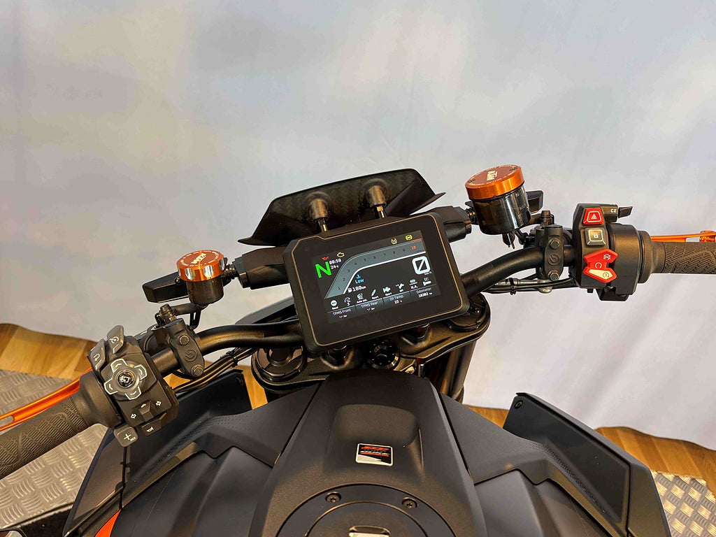 KTM 1390 2024 - miniatyr 14