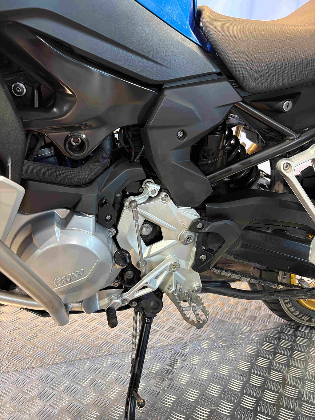 BMW F 850 GS Adventure 2019 - miniatyr 13
