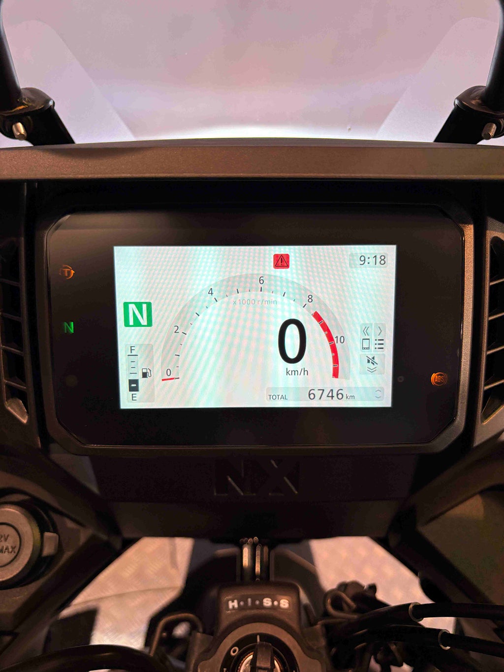 Honda NX500 2024 - miniatyr 10