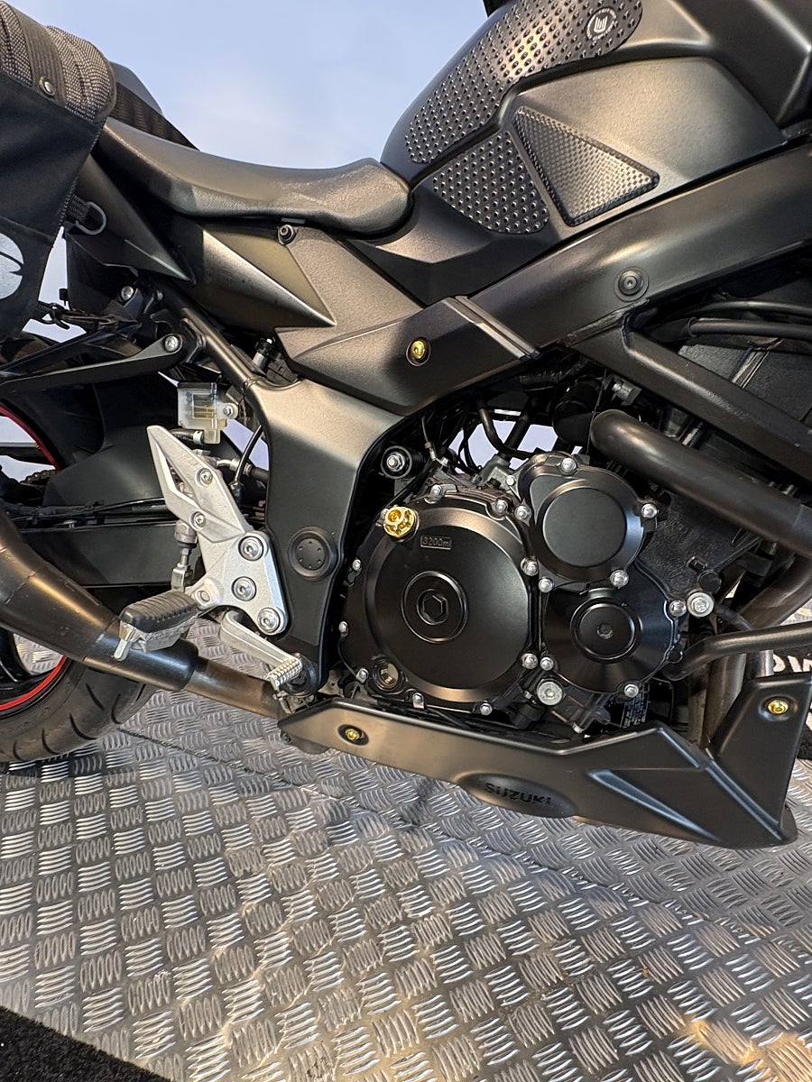 Suzuki GSR750 2014 - miniatyr 12