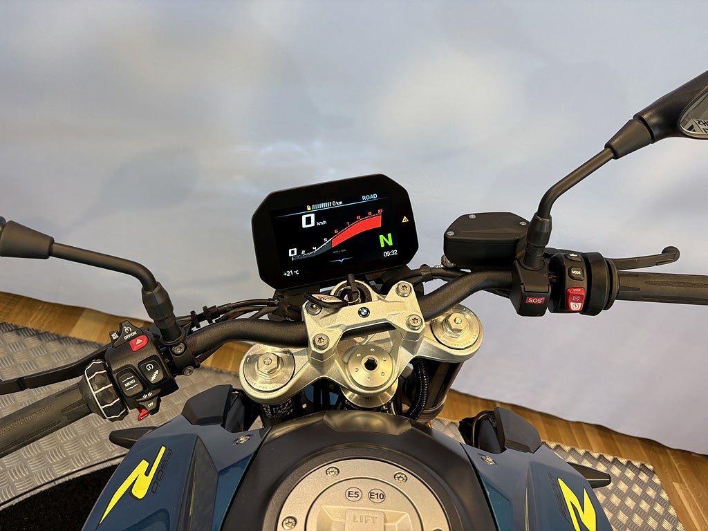 BMW F 900 R 2026 - miniatyr 11