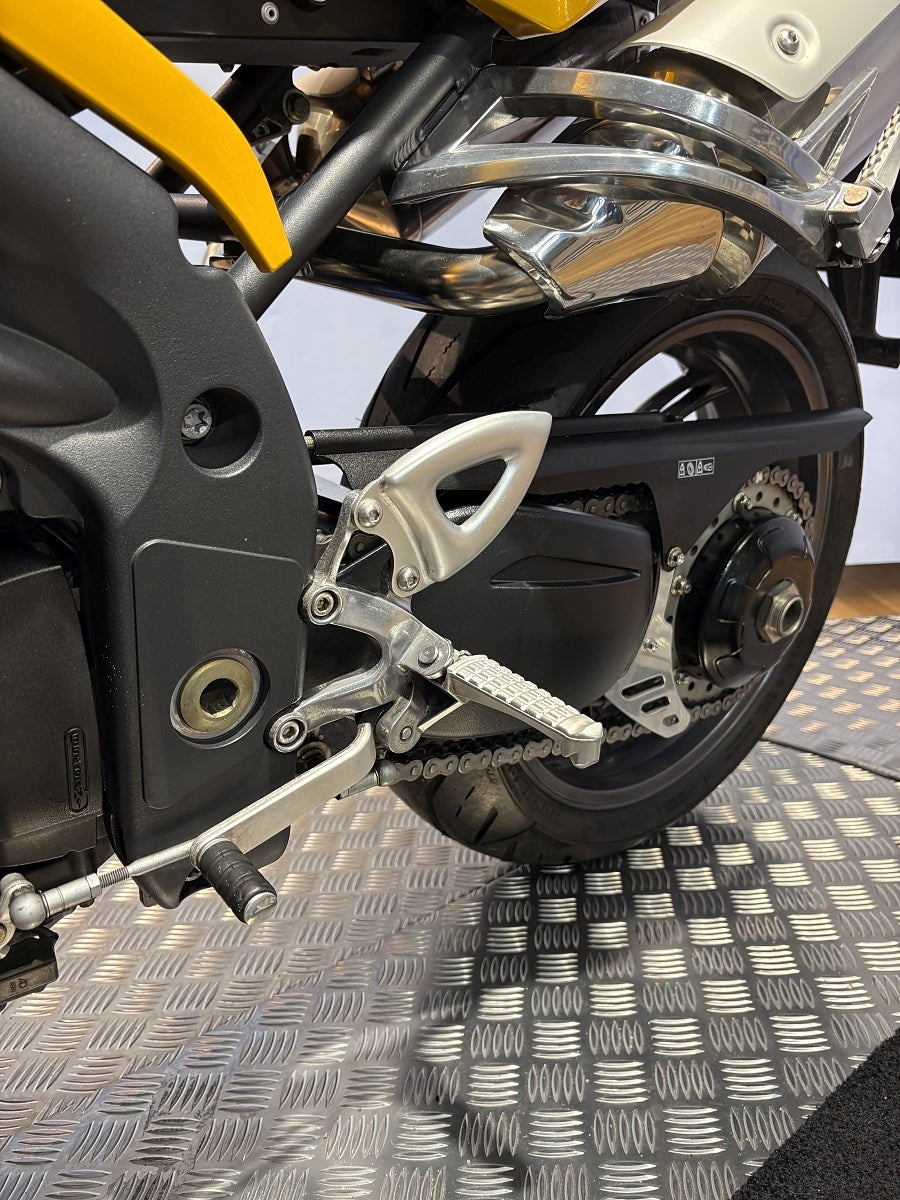 Triumph SPEED Triple 1050 2005 - miniatyr 13