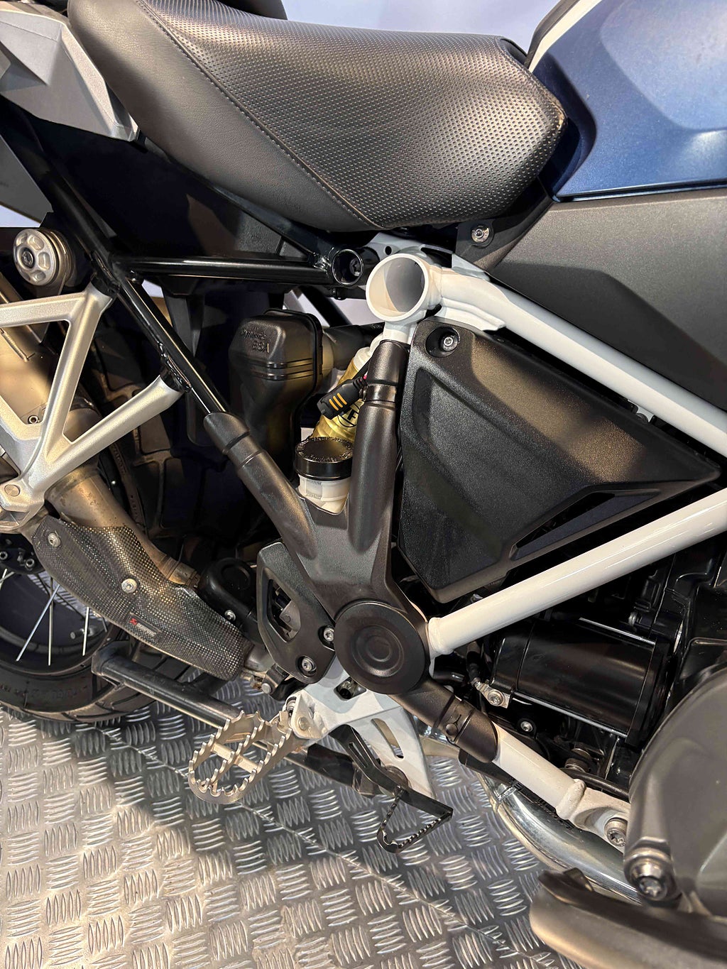 BMW R 1250 GS 2023 - miniatyr 14