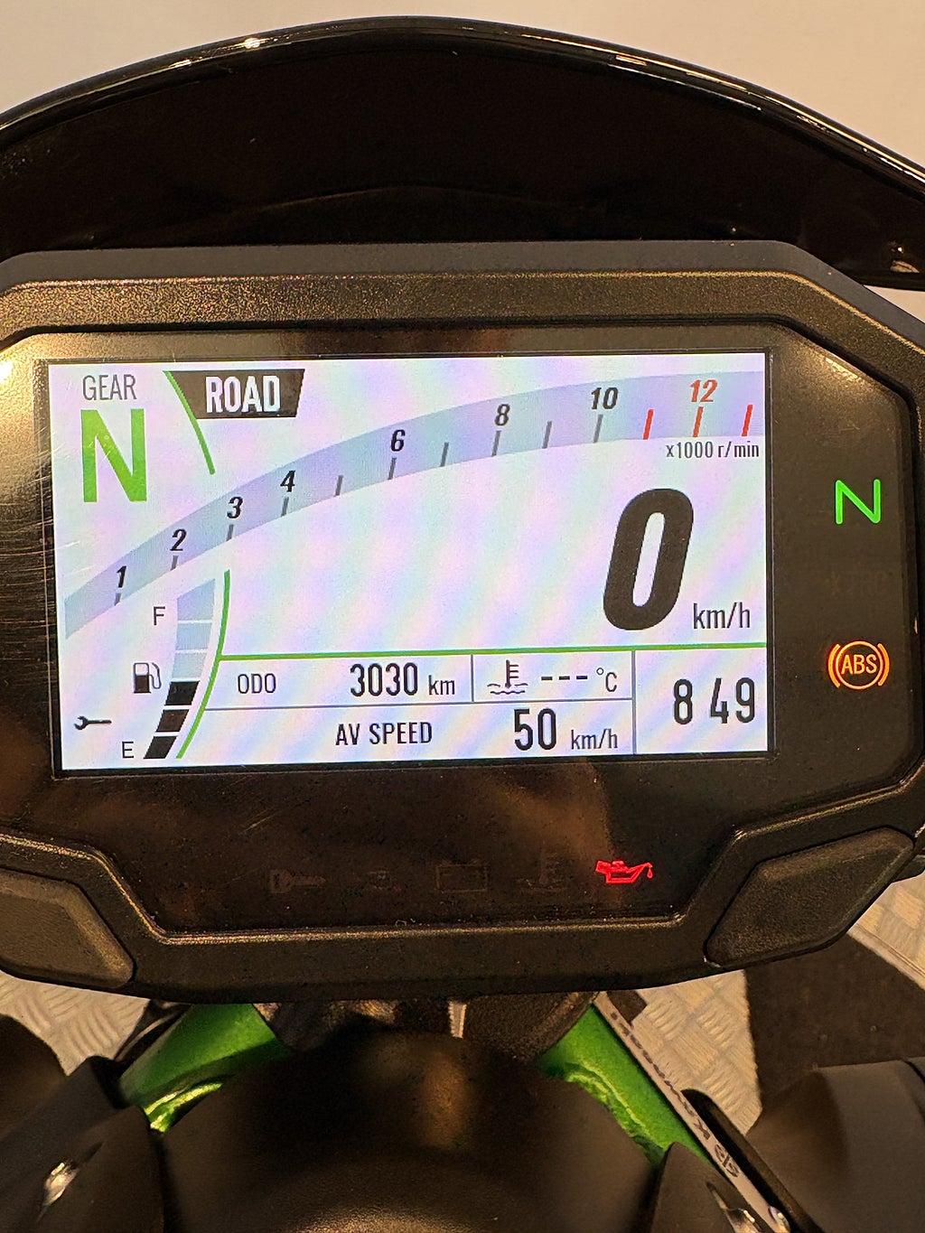 Kawasaki Z900 2024 - miniatyr 14