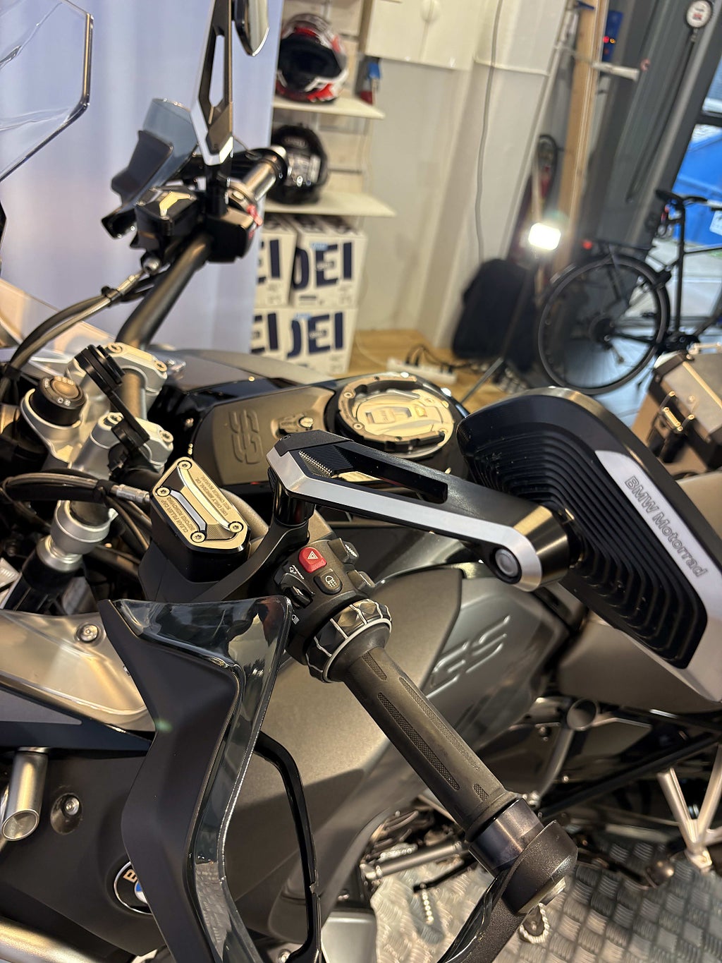 BMW R 2021 - miniatyr 17