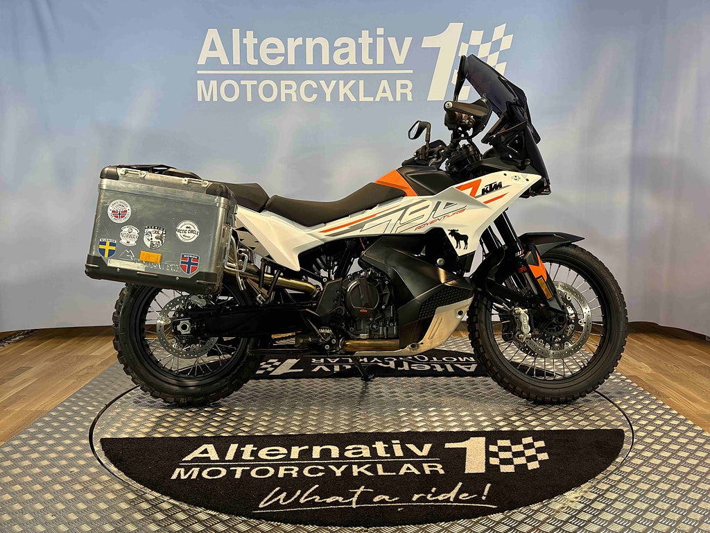 KTM 790 2023 - bild 1 av 19