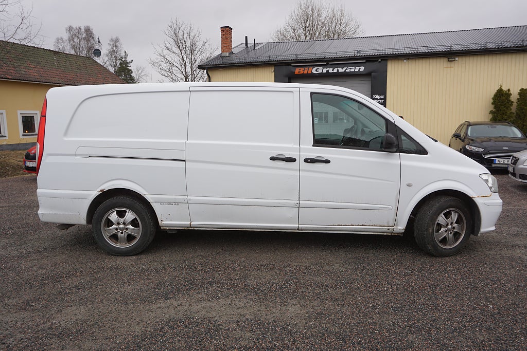 Mercedes-Benz Vito 113 2011 - miniatyr 2