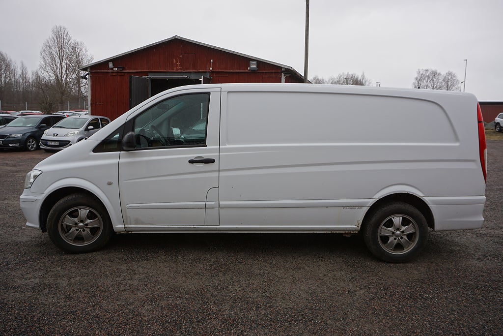 Mercedes-Benz Vito 113 2011 - miniatyr 4