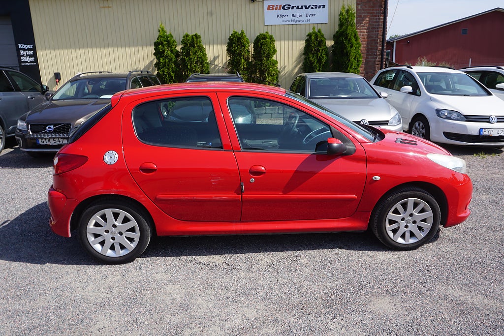 Peugeot 206+ 2010 - miniatyr 3