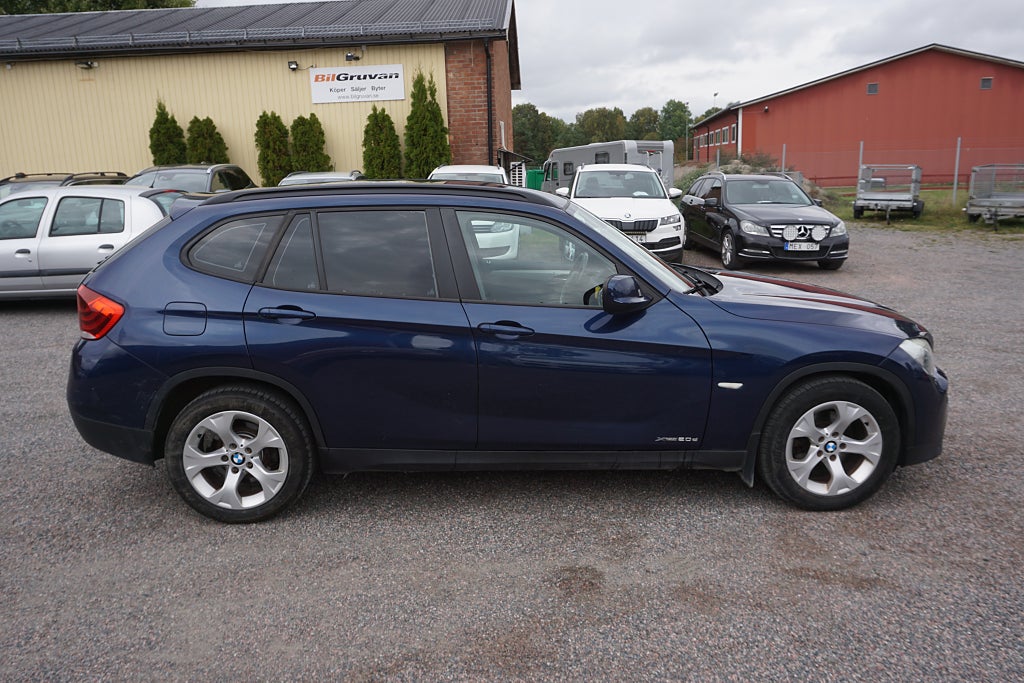 BMW X1 2010 - miniatyr 2