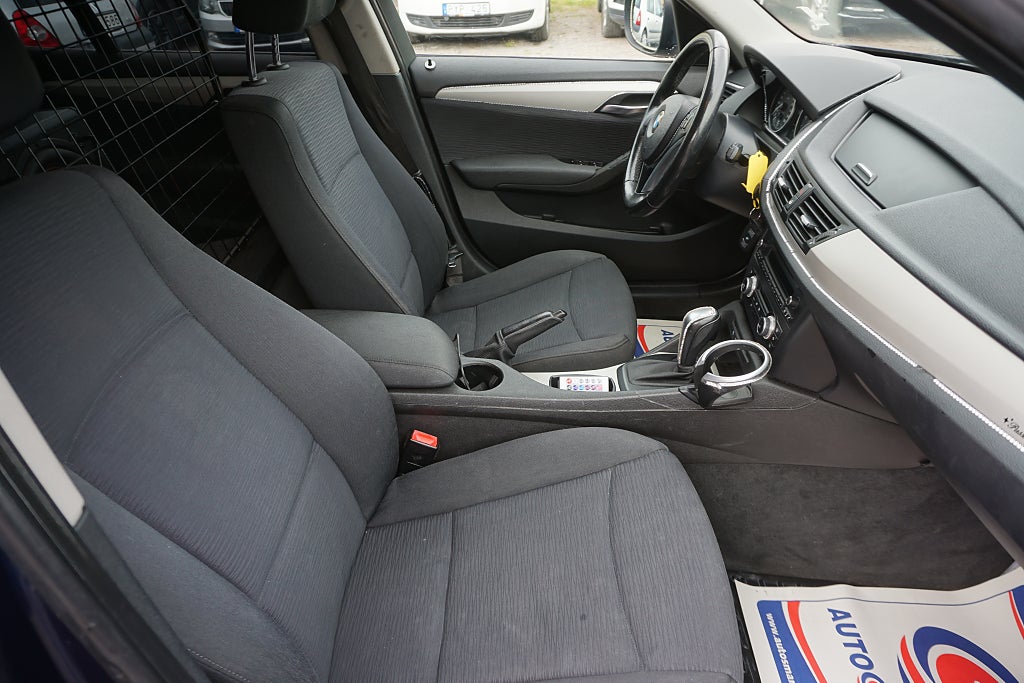 BMW X1 2010 - miniatyr 7