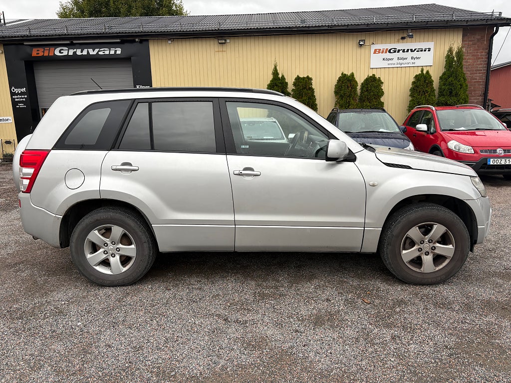 Suzuki Grand Vitara 2007 - miniatyr 2