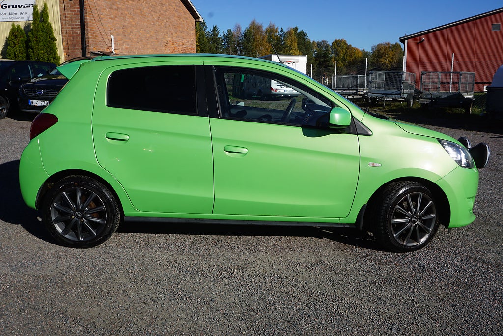 Mitsubishi Space Star 2013 - miniatyr 2