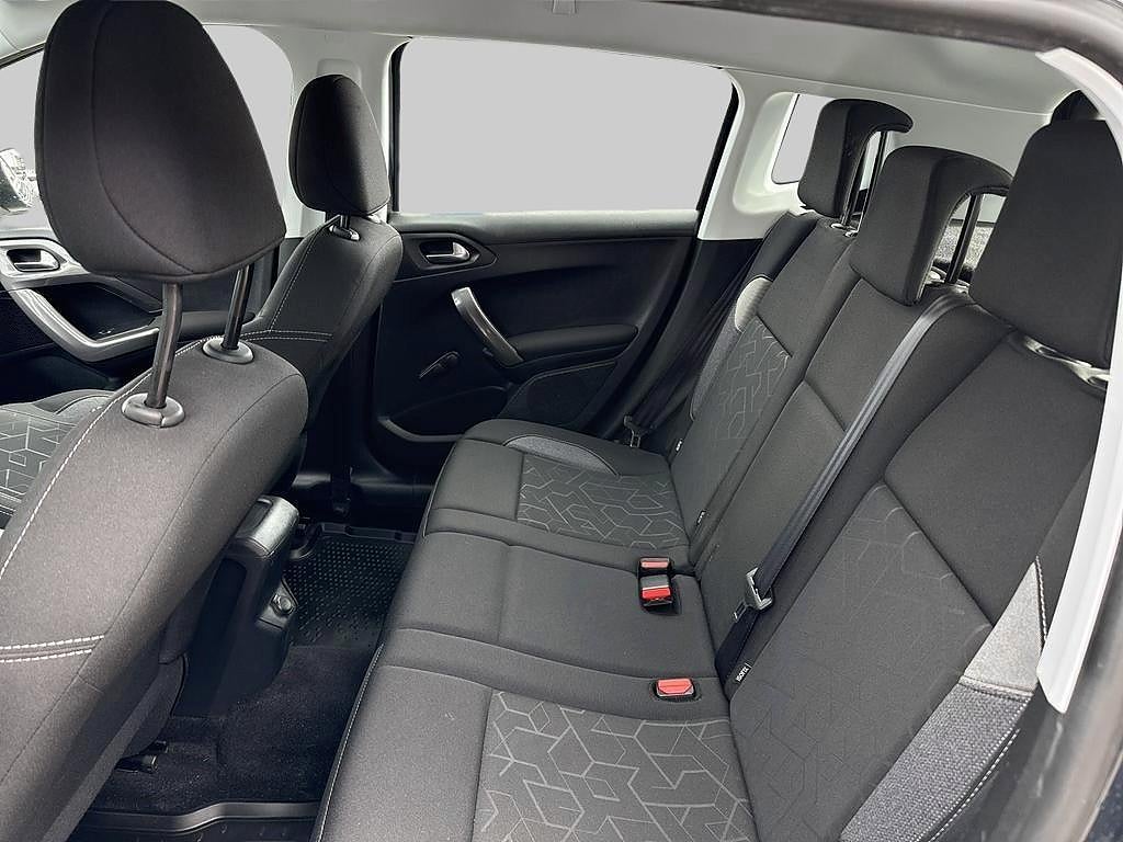 Peugeot 2008 2016 - miniatyr 7