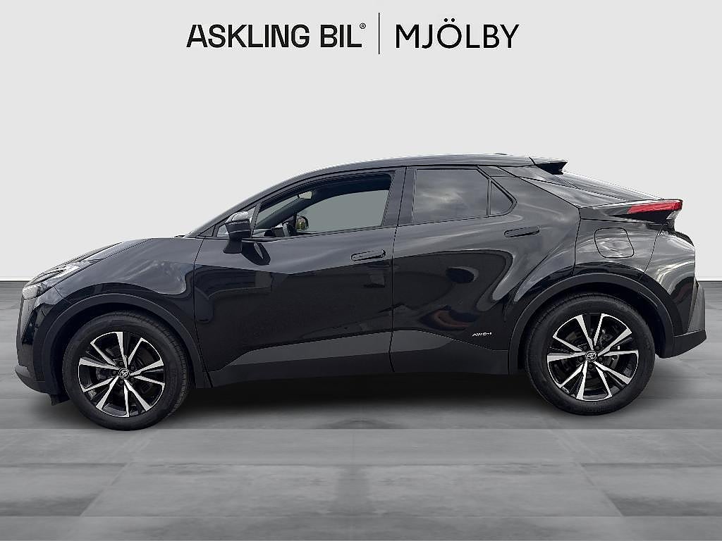 Toyota C-HR 2024 - miniatyr 4