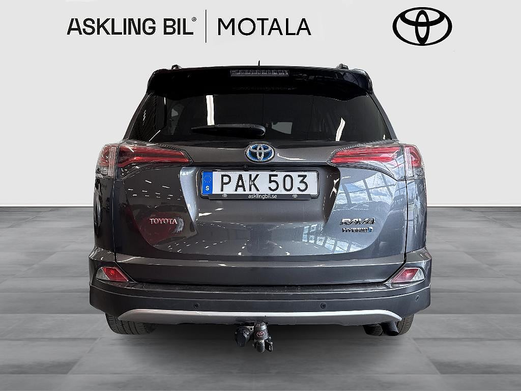 Toyota RAV4 2017 - miniatyr 5