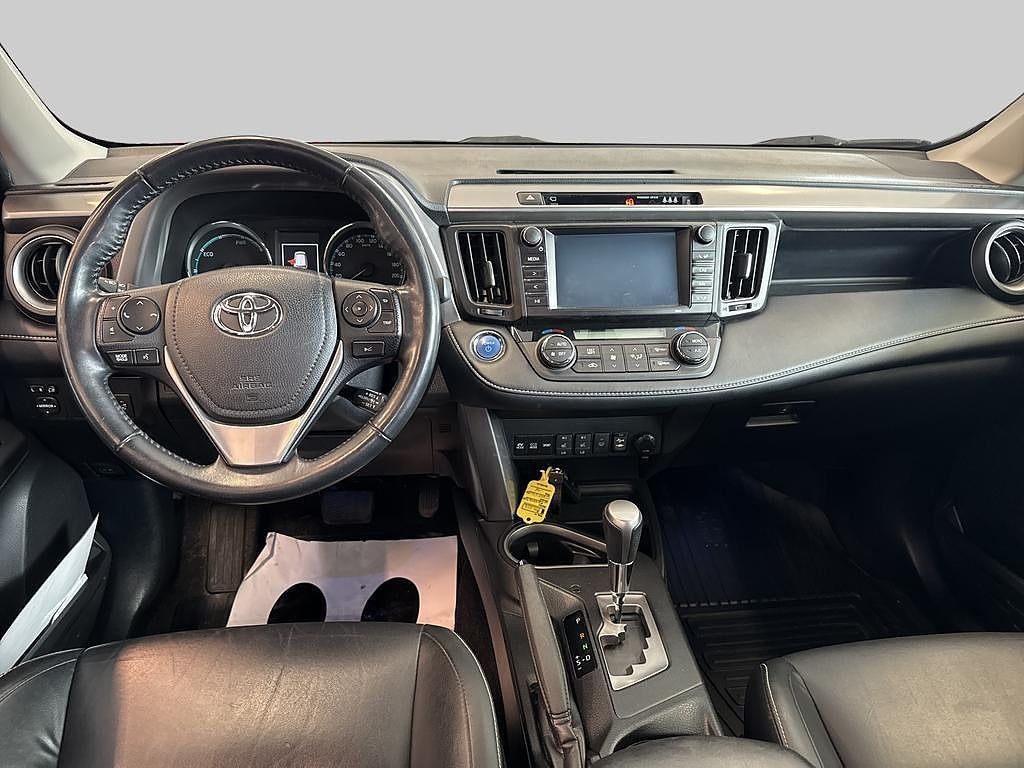 Toyota RAV4 2017 - miniatyr 9