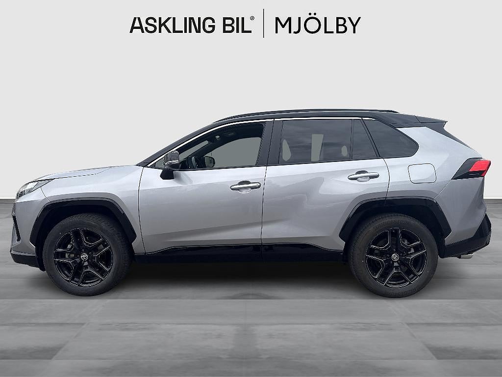 Toyota RAV4 2024 - miniatyr 3