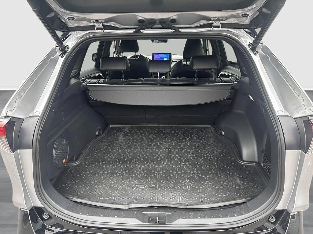 Toyota RAV4 2024 - miniatyr 10