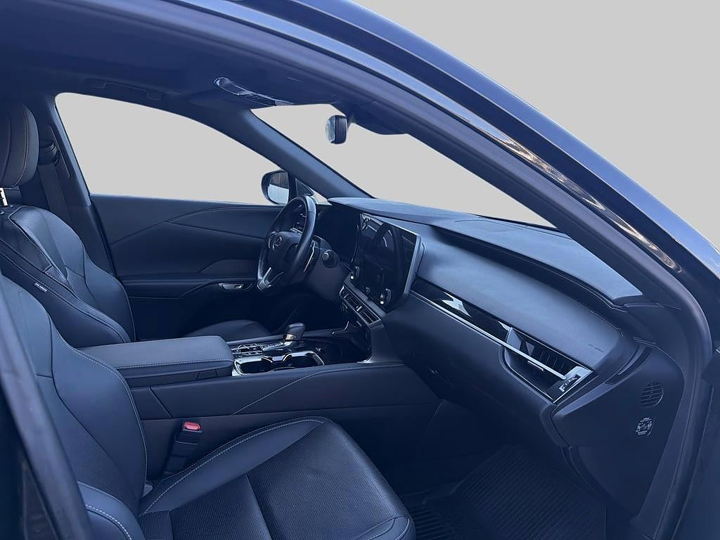 Lexus RX450H+ 2023 - miniatyr 6