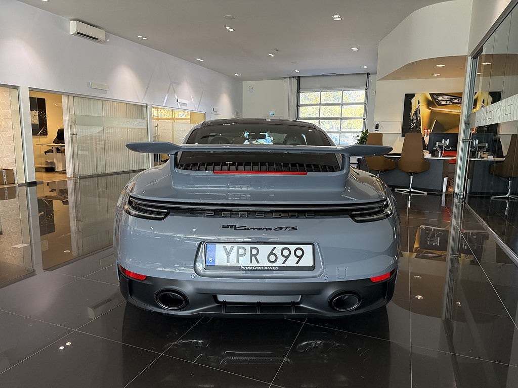 Porsche 911 2024 - miniatyr 6