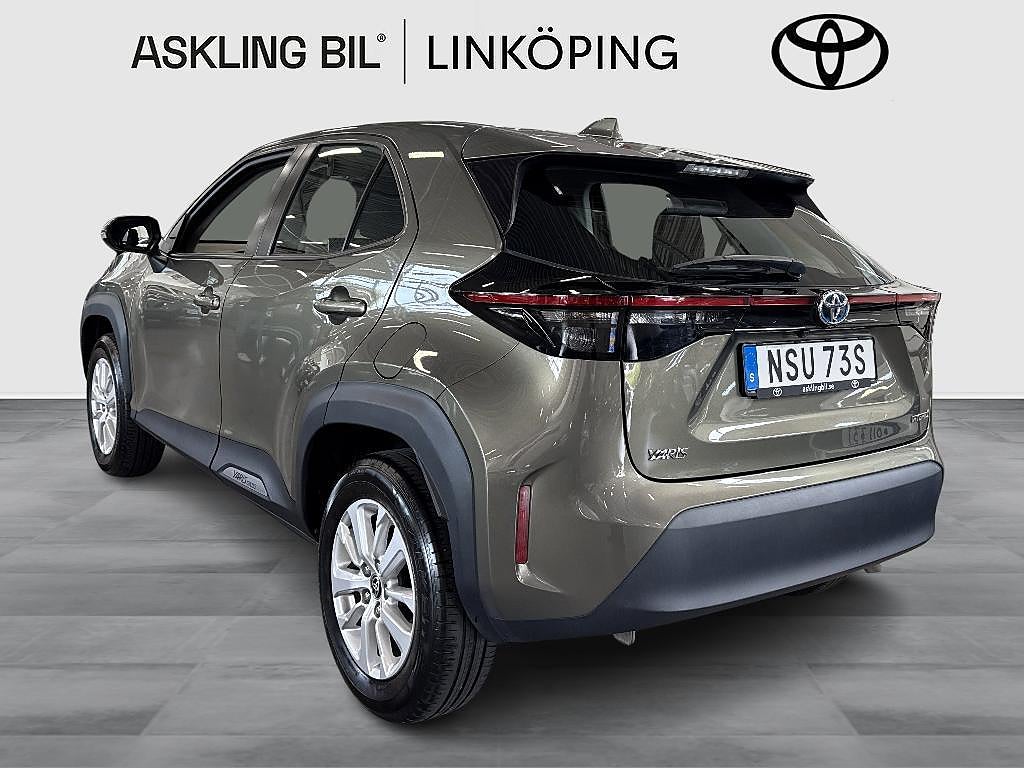 Toyota Yaris Cross 2022 - miniatyr 3