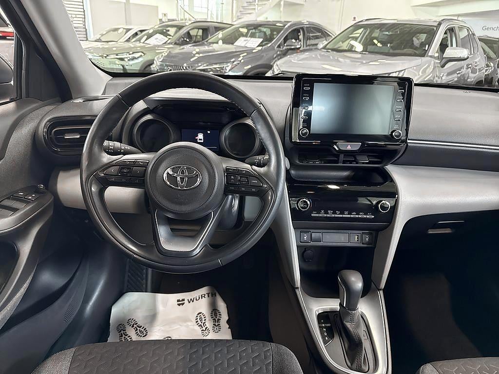 Toyota Yaris Cross 2022 - miniatyr 9