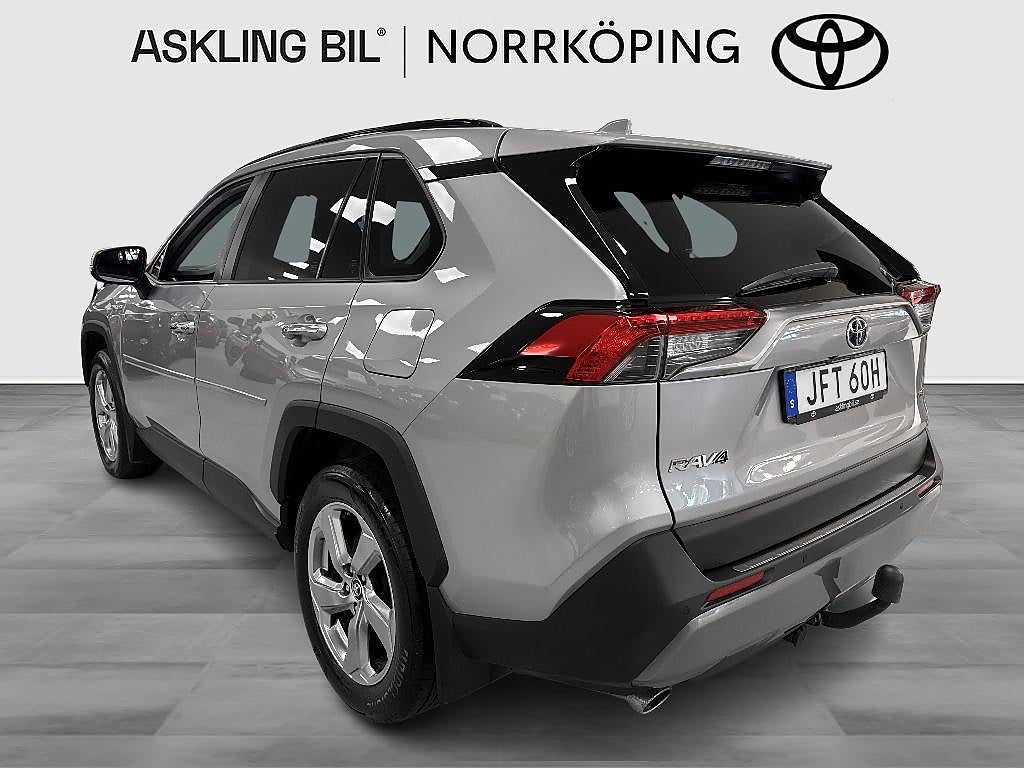 Toyota RAV4 2019 - miniatyr 3