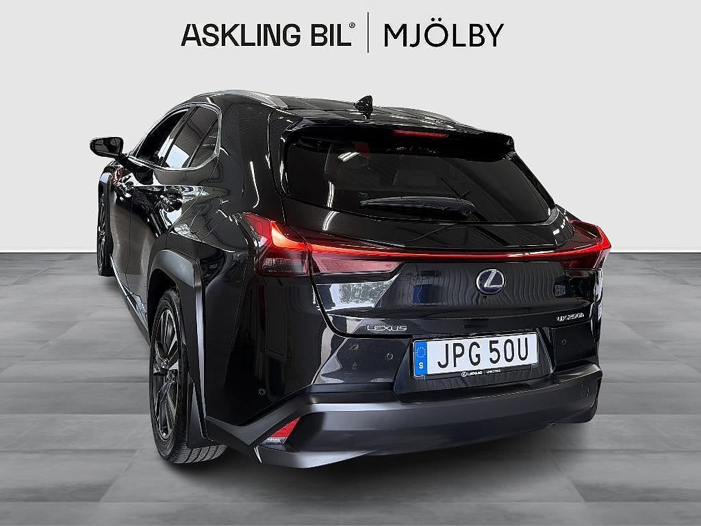 Lexus UX 2019 - miniatyr 3