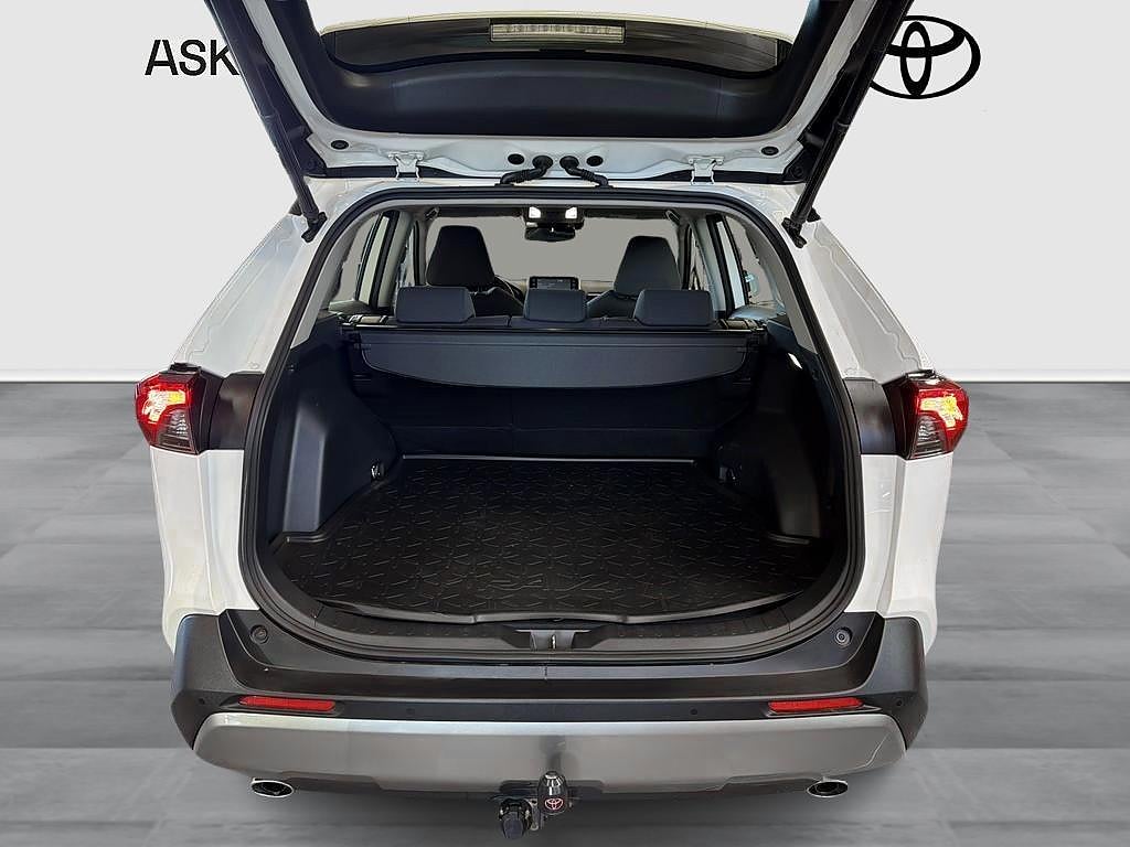 Toyota RAV4 2022 - miniatyr 11