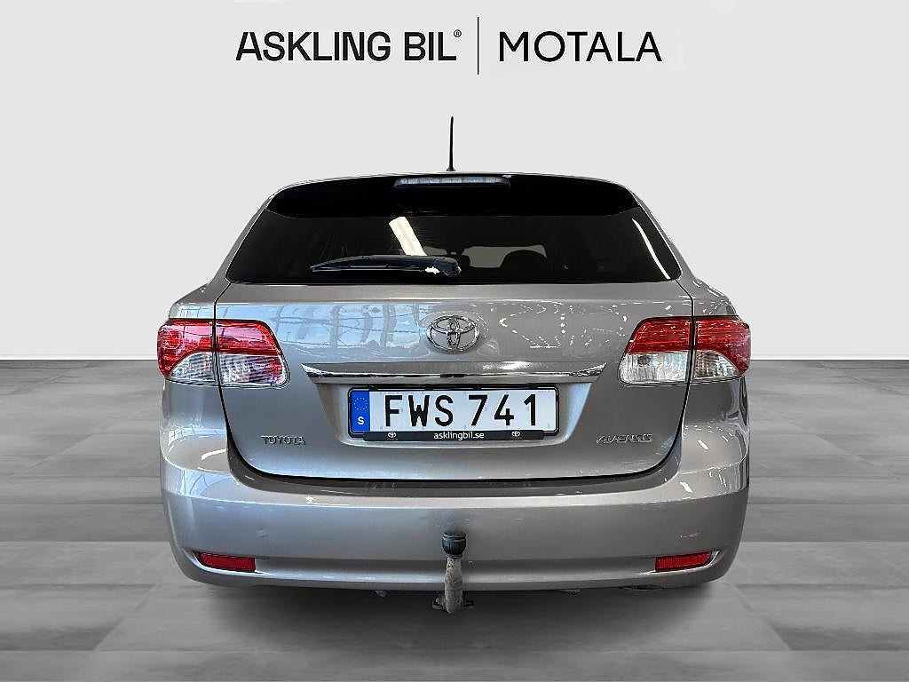 Toyota Avensis 2015 - miniatyr 4