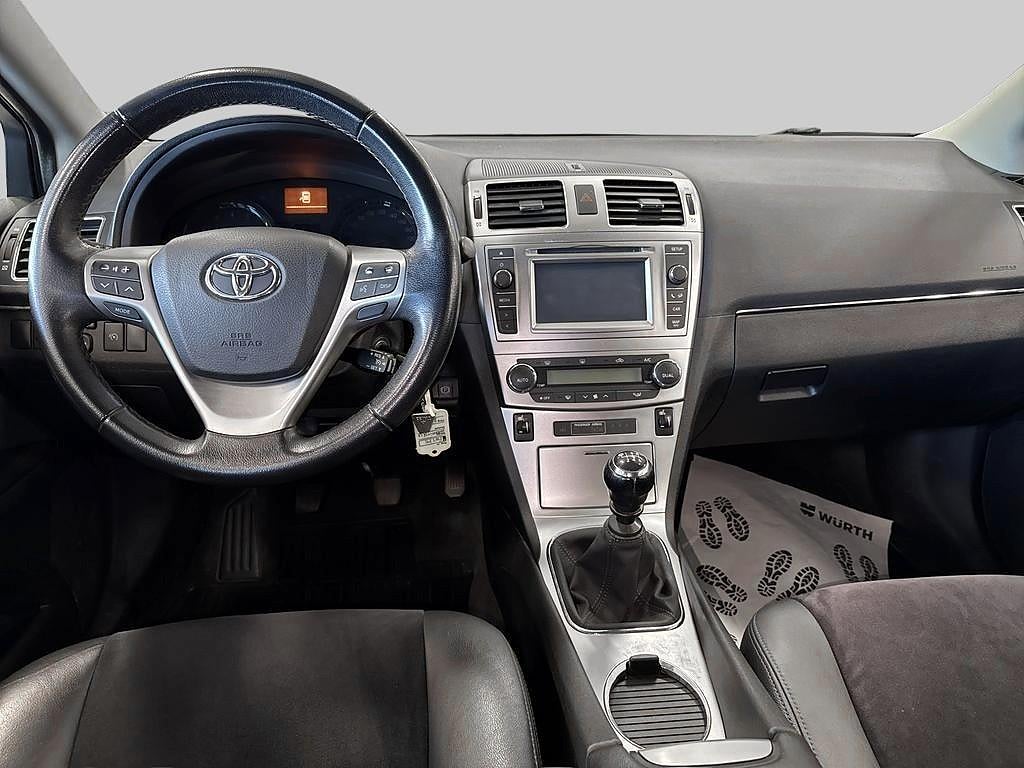 Toyota Avensis 2015 - miniatyr 8