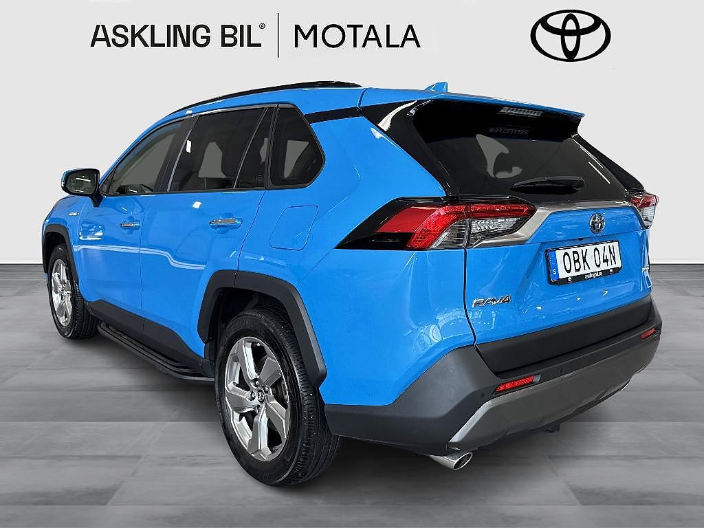 Toyota RAV4 2019 - miniatyr 3