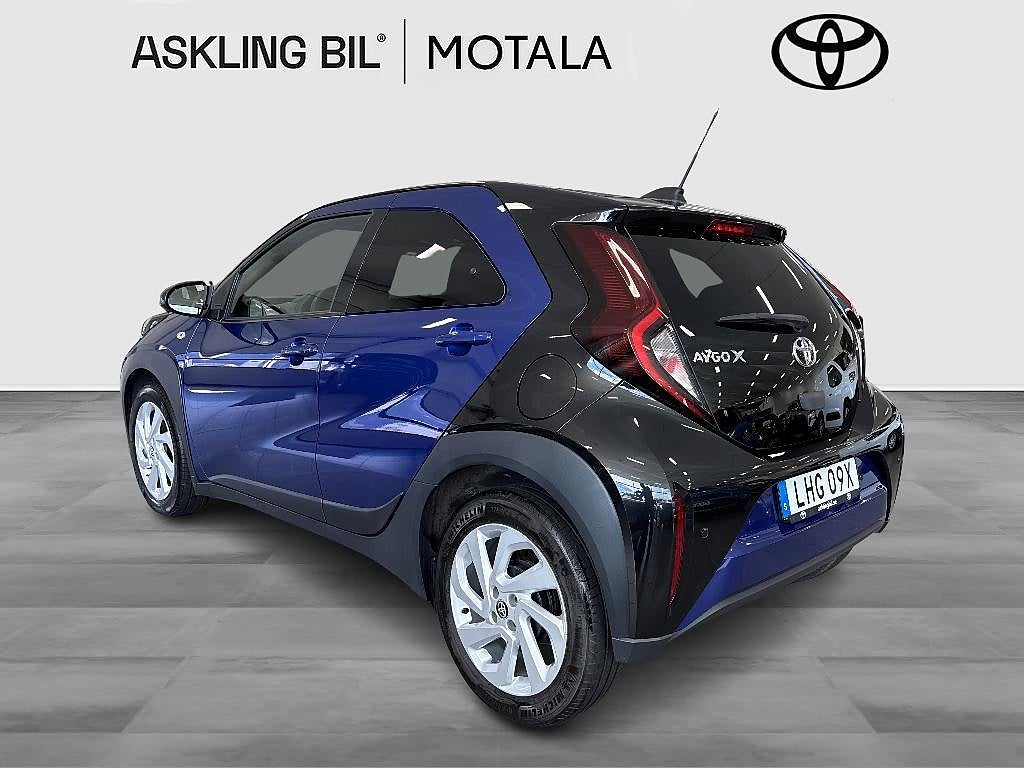 Toyota Aygo X 2022 - miniatyr 3