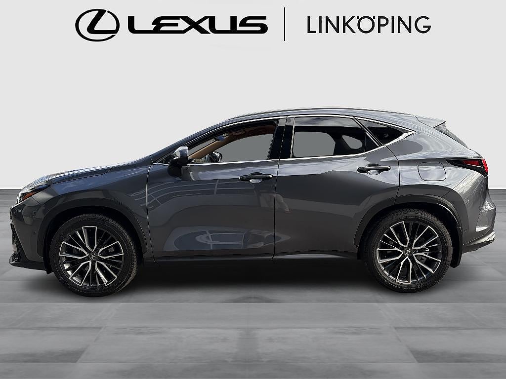 Lexus NX450H+ 2023 - miniatyr 3