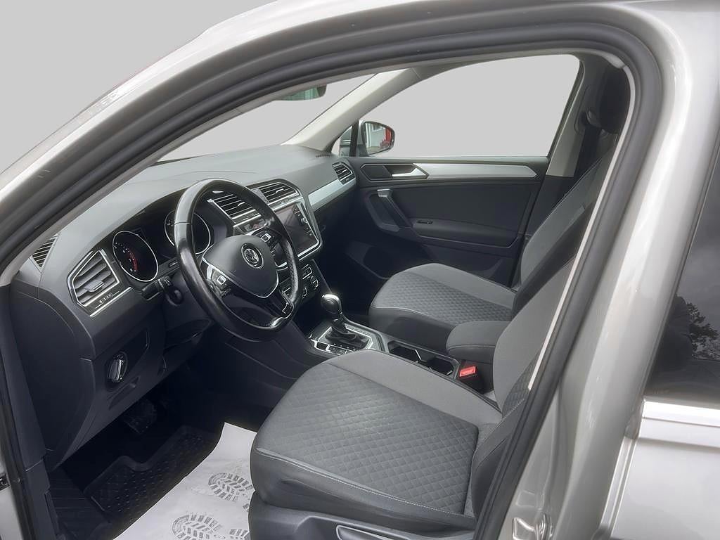 Volkswagen Tiguan 2019 - miniatyr 6