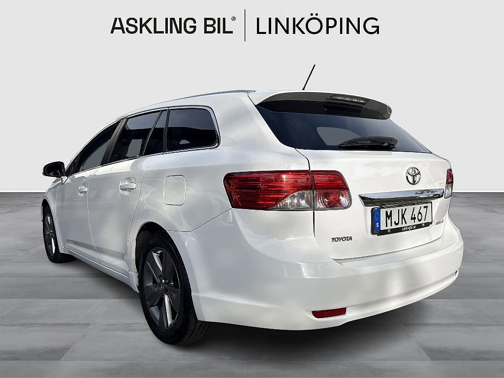 Toyota Avensis 2014 - miniatyr 2