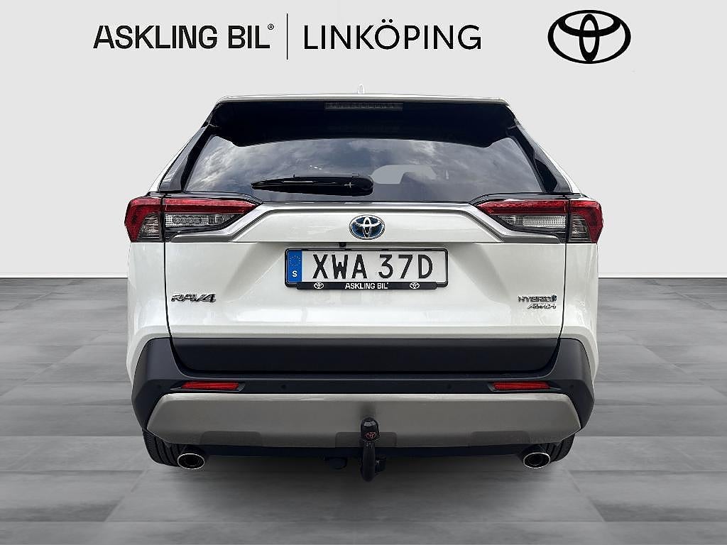 Toyota RAV4 2023 - miniatyr 5