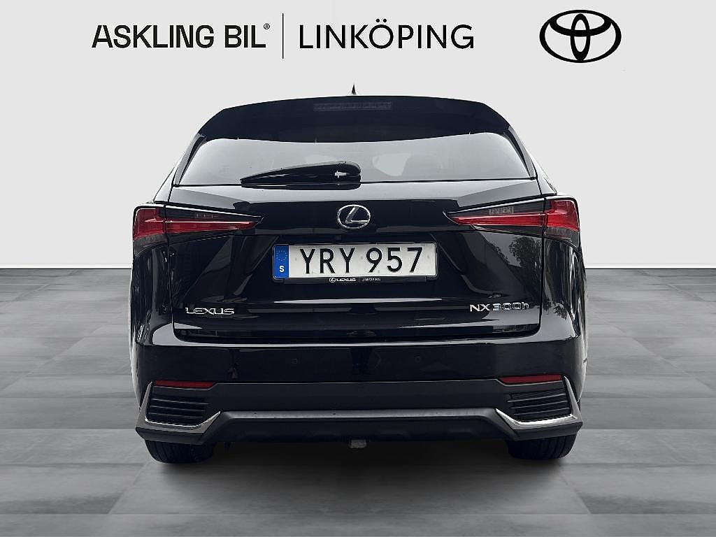 Lexus NX 2018 - miniatyr 5