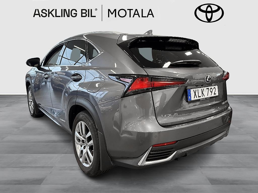 Lexus NX 2018 - miniatyr 3