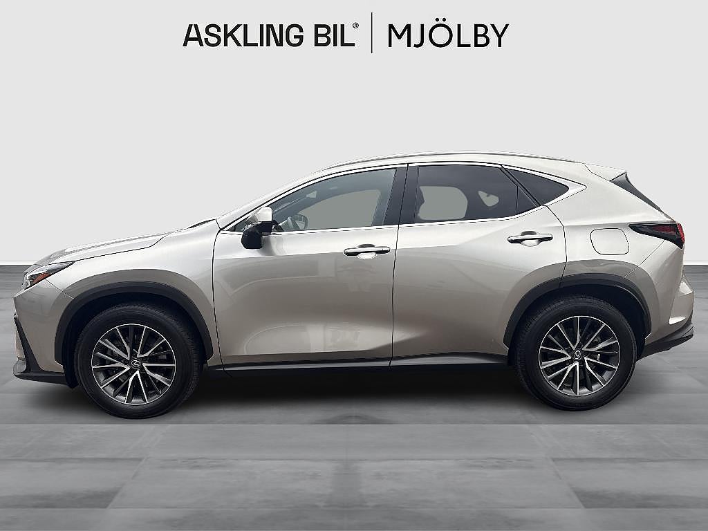 Lexus NX 2023 - miniatyr 3
