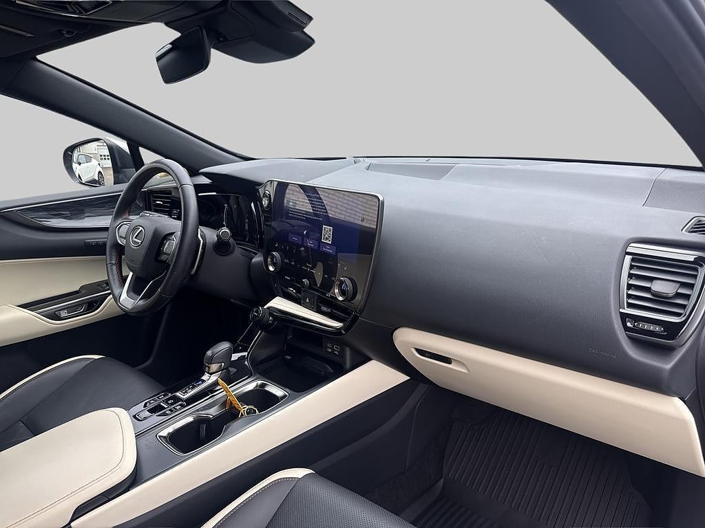 Lexus NX 2023 - miniatyr 6