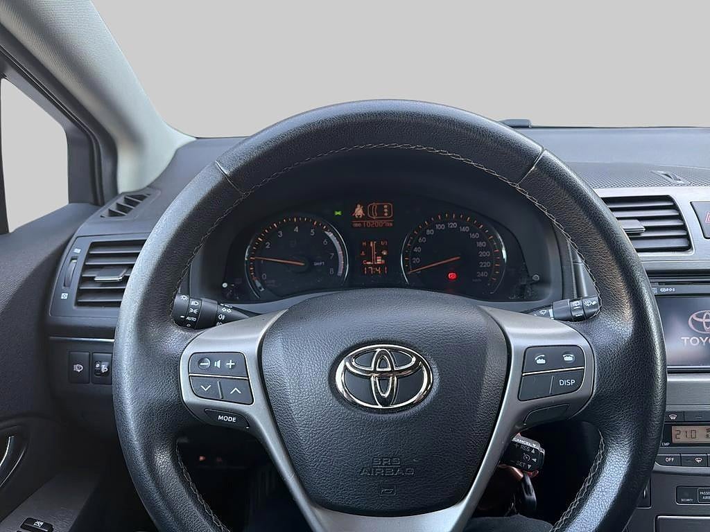 Toyota Avensis 2011 - miniatyr 9