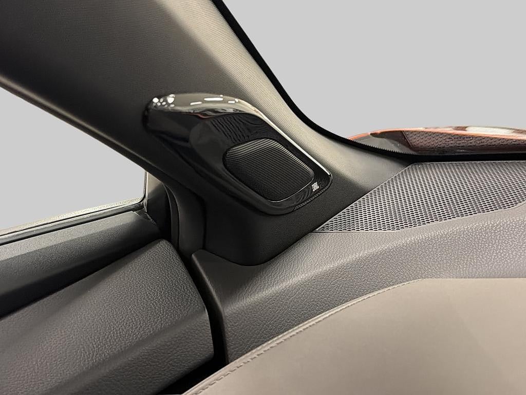 Toyota C-HR 2019 - miniatyr 12
